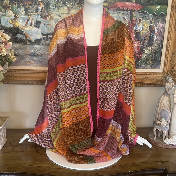 TUBULAR PATCHWORK INFINITY SCARF - Picture 4 of 5